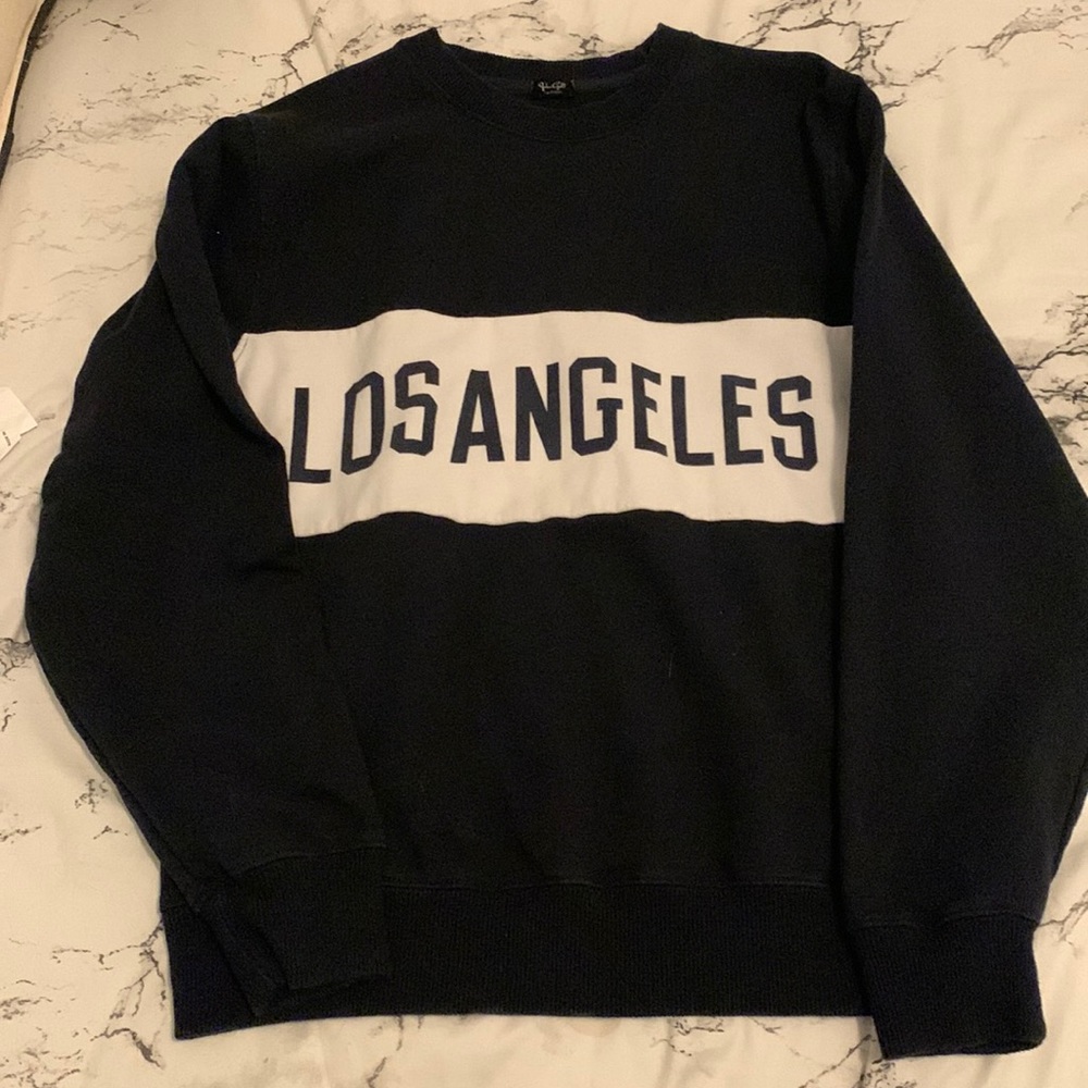 brandy melville crew neck